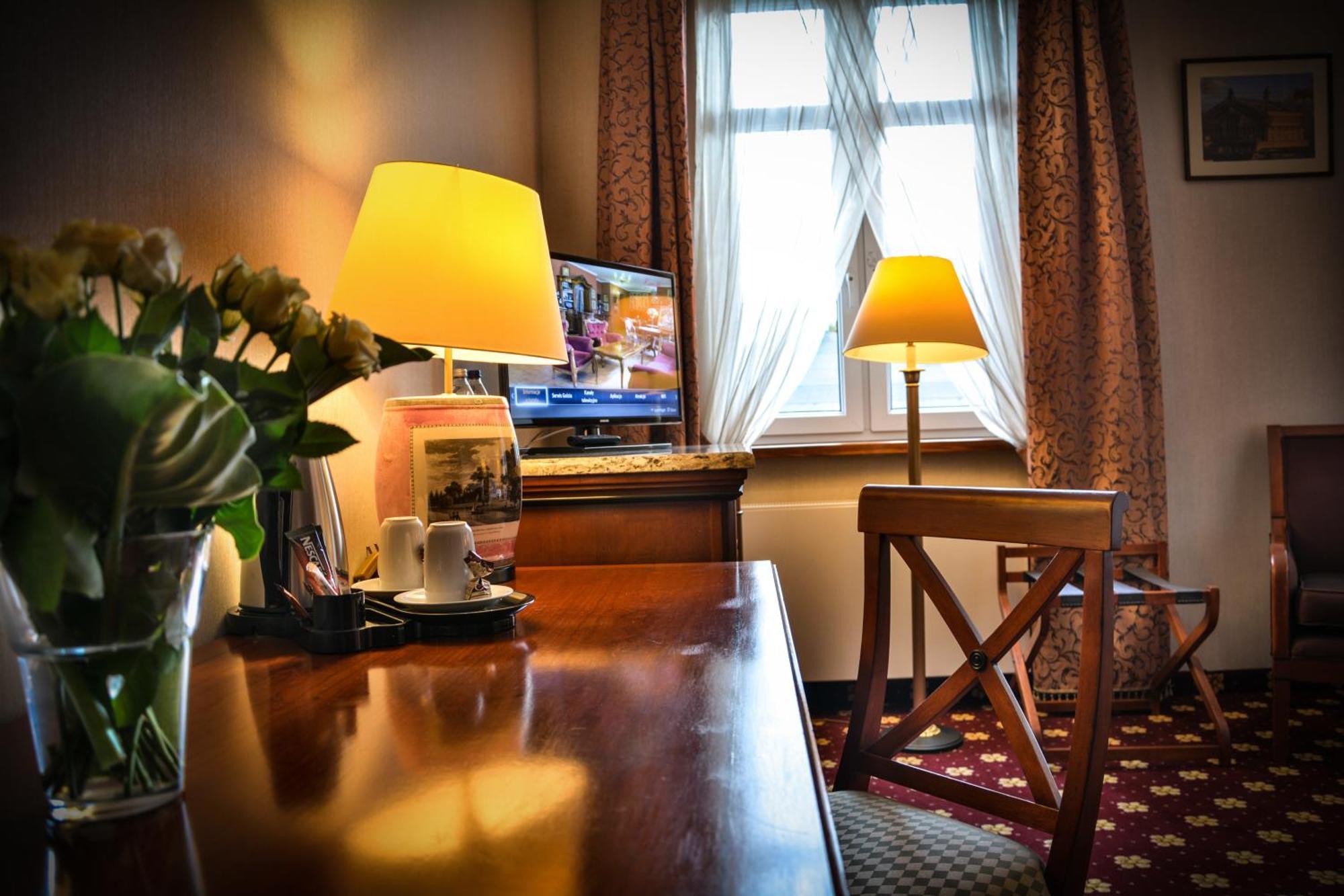 Kaliszki Komoda Club Residence الغرفة الصورة