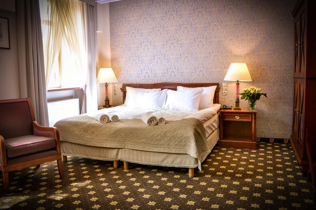 Kaliszki Komoda Club Residence الغرفة الصورة