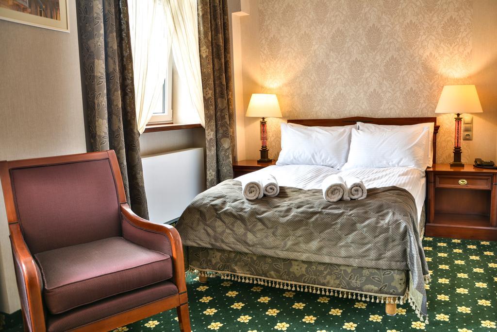 Kaliszki Komoda Club Residence الغرفة الصورة